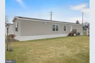 265 N Carlisle St #19, Greencastle, PA 17225 - Photo 21