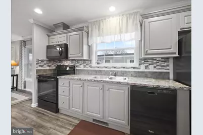 265 N Carlisle St #19, Greencastle, PA 17225 - Photo 9