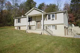 2731 Jack Rd, Chambersburg, PA 17202 - Photo 1