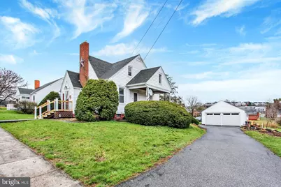 319 N Franklin Street, Waynesboro, PA 17268 - Photo 1
