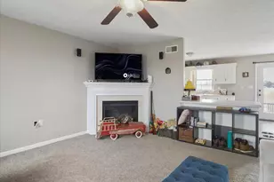 1674 Hammond Dr, Chambersburg, PA 17201 - Photo 5