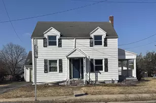 314 N Grant St, Waynesboro, PA 17268 - Photo 1