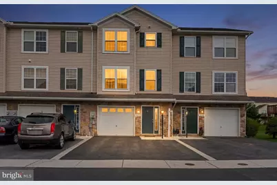 3592 Pinecrest Court #14, Fayetteville, PA 17222 - Photo 1