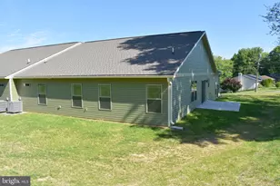 6342 Penn National Dr, Fayetteville, PA 17222 - Photo 27