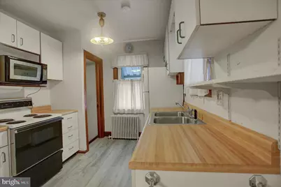 209 Homewood Avenue, Waynesboro, PA 17268 - Photo 11