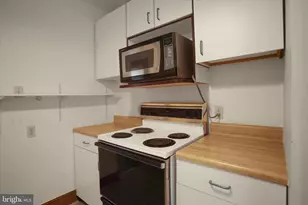 209 Homewood Ave, Waynesboro, PA 17268 - Photo 13