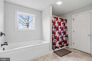 108 Apple Blossom Ct, Fayetteville, PA 17222 - Photo 11