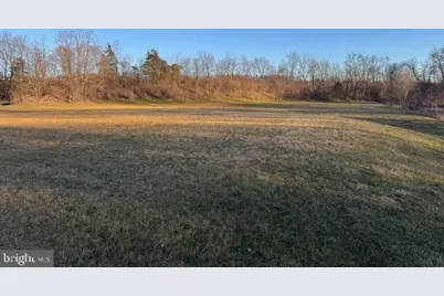 Meadowcreek Drive, Chambersburg, PA 17202 - Photo 3