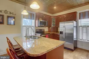 530 E Catherine St, Chambersburg, PA 17201 - Photo 21