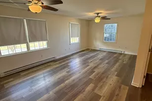 609 Chicory Spring Ct, Waynesboro, PA 17268 - Photo 7