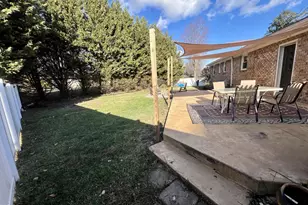 25 Birchway Dr, Chambersburg, PA 17202 - Photo 11