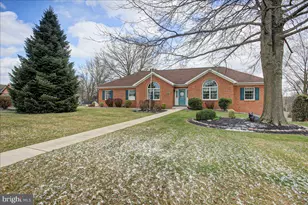 84 Monroe Dr, Chambersburg, PA 17201 - Photo 3