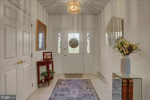 84 Monroe Dr, Chambersburg, PA 17201 - Photo 7