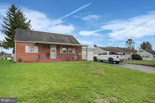 1842 Scotland Ave, Chambersburg, PA 17201 - Photo 3