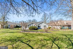 6839 Fairway Dr E, Fayetteville, PA 17222 - Photo 7