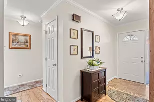 6839 Fairway Dr E, Fayetteville, PA 17222 - Photo 9