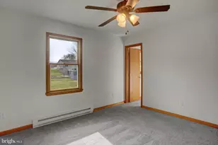 1612 Magnolia Ct, Chambersburg, PA 17202 - Photo 19