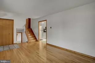 1612 Magnolia Ct, Chambersburg, PA 17202 - Photo 7