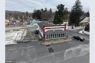 15083 Summit Avenue, Blue Ridge Summit, PA 17214 - Photo 3