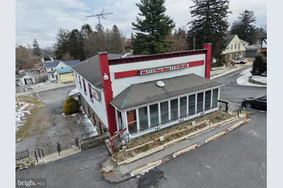 15083 Summit Avenue, Blue Ridge Summit, PA 17214 - Photo 5