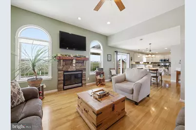 570 Starr Avenue, Chambersburg, PA 17202 - Photo 9