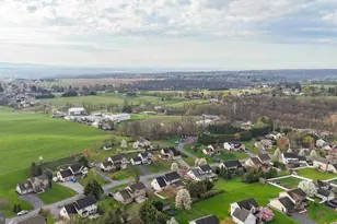 1831 Bell Ave, Chambersburg, PA 17202 - Photo 71