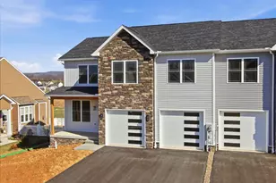 11802 Mystic Rock Ln S, Waynesboro, PA 17268 - Photo 3