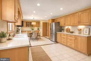 19 Obsidian Dr, Chambersburg, PA 17202 - Photo 17