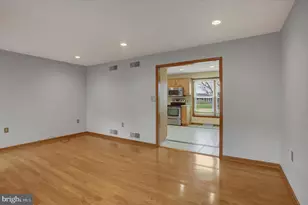 19 Obsidian Dr, Chambersburg, PA 17202 - Photo 9