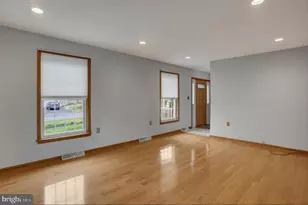 19 Obsidian Dr, Chambersburg, PA 17202 - Photo 9