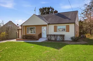 906 Strock Dr Dr, Chambersburg, PA 17202 - Photo 3