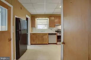 230 W 2nd St, Waynesboro, PA 17268 - Photo 19
