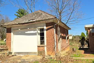 200 Tritle Ave, Waynesboro, PA 17268 - Photo 7