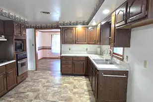 13682 Harbaugh Church Rd, Rouzerville, PA 17250 - Photo 9