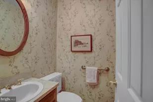 12275 Knollwood Cir, Waynesboro, PA 17268 - Photo 21