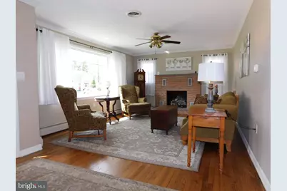 15253 Ressler Lane, Blue Ridge Summit, PA 17214 - Photo 5