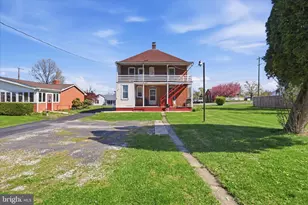 251 E E Grant St, Greencastle, PA 17225 - Photo 41