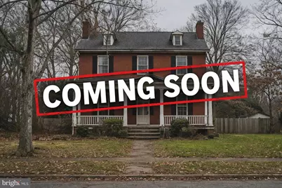 251 E E Grant Street, Greencastle, PA 17225 - Photo 1