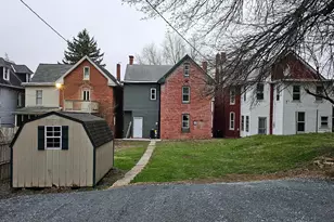 121 Harrison Ave, Waynesboro, PA 17268 - Photo 23