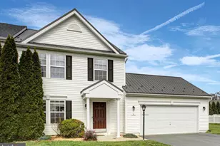 8 Romance Ln, Chambersburg, PA 17202 - Photo 1