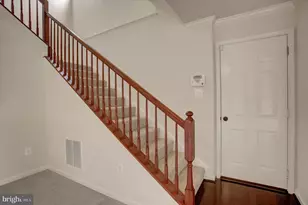 8 Romance Ln, Chambersburg, PA 17202 - Photo 3