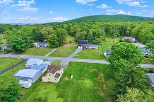 4924 Treher Rd, Fayetteville, PA 17222 - Photo 3