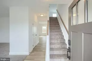 8761 Jocelyn Dr, Waynesboro, PA 17268 - Photo 5