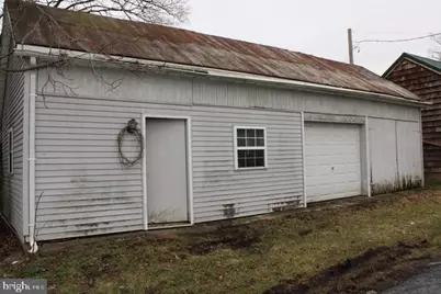 621 E Washington Street, Chambersburg, PA 17201 - Photo 17