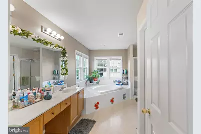 2960 Constellation Dr, Chambersburg, PA 17202 - Photo 17