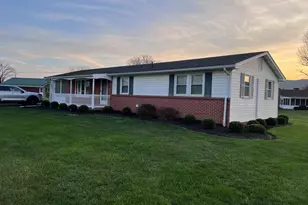 5531 Oakwood Dr, Mercersburg, PA 17236 - Photo 3