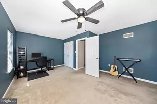 2608 Banbury Ln, Chambersburg, PA 17201 - Photo 13