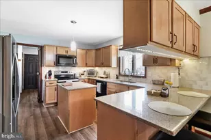 3671 Jenny Ln, Chambersburg, PA 17202 - Photo 17