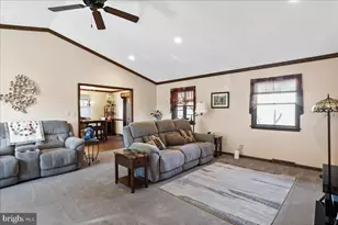 3671 Jenny Ln, Chambersburg, PA 17202 - Photo 5