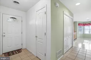 312 Woodvale Dr, Chambersburg, PA 17201 - Photo 9